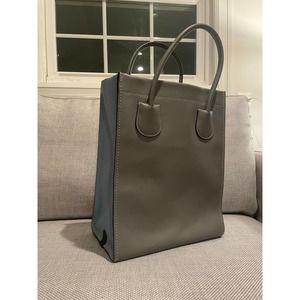 Coach Cashin Carry 29